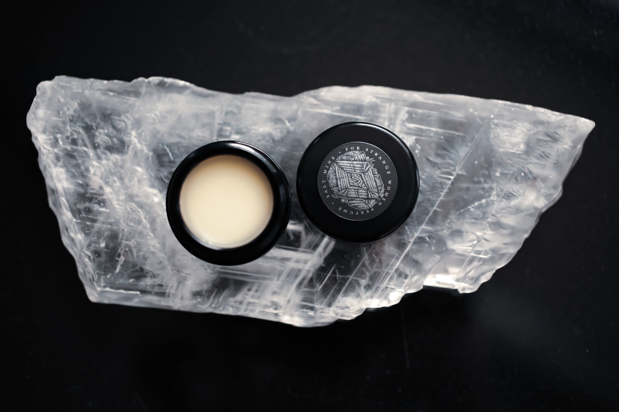 Salt Mine - Solid Perfume 9g