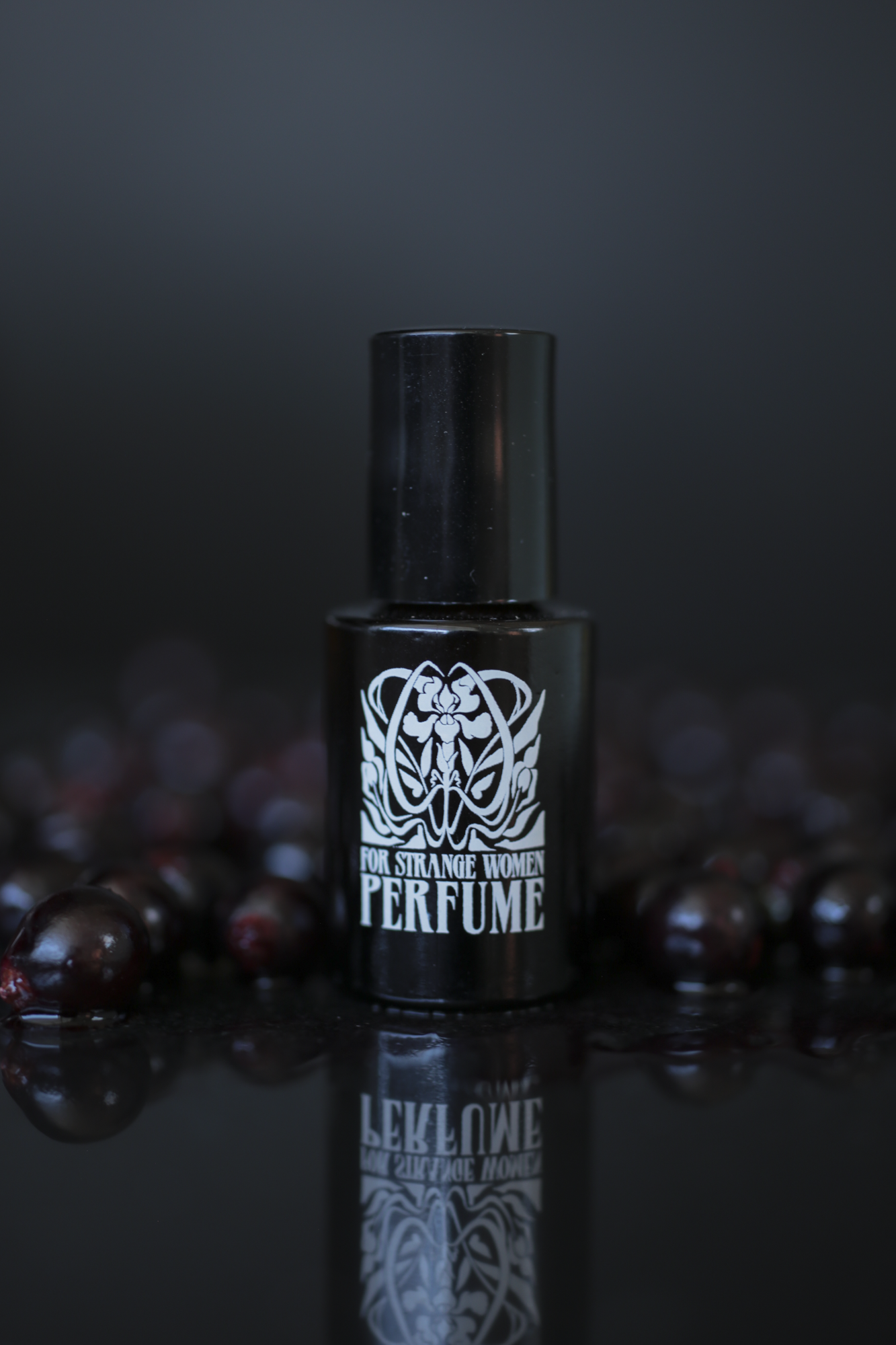 Blackcurrant - Perfume for the 8.12.26 New Moon