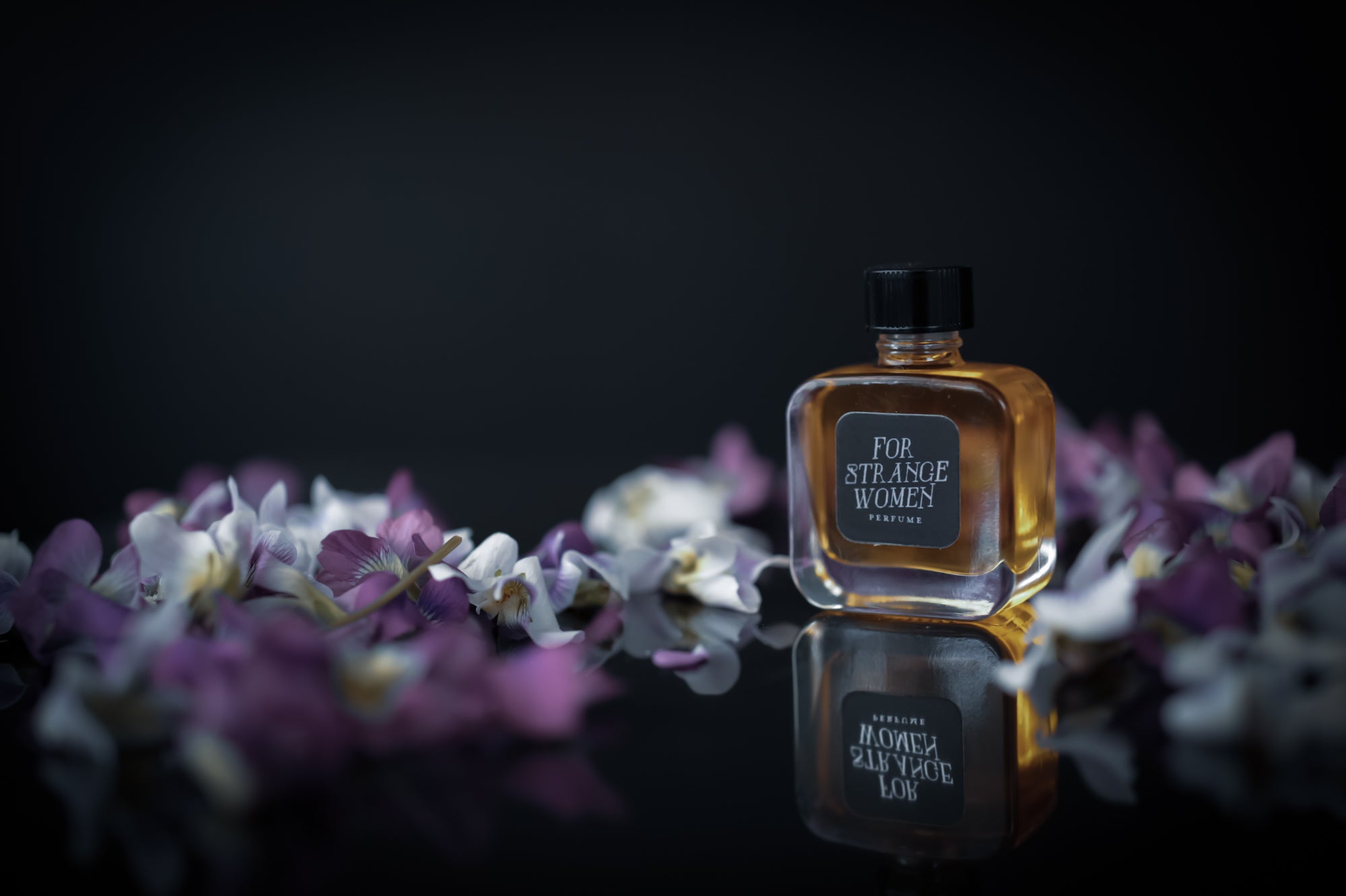 Manic Pixie - Perfume for the 12.19.25 New Moon