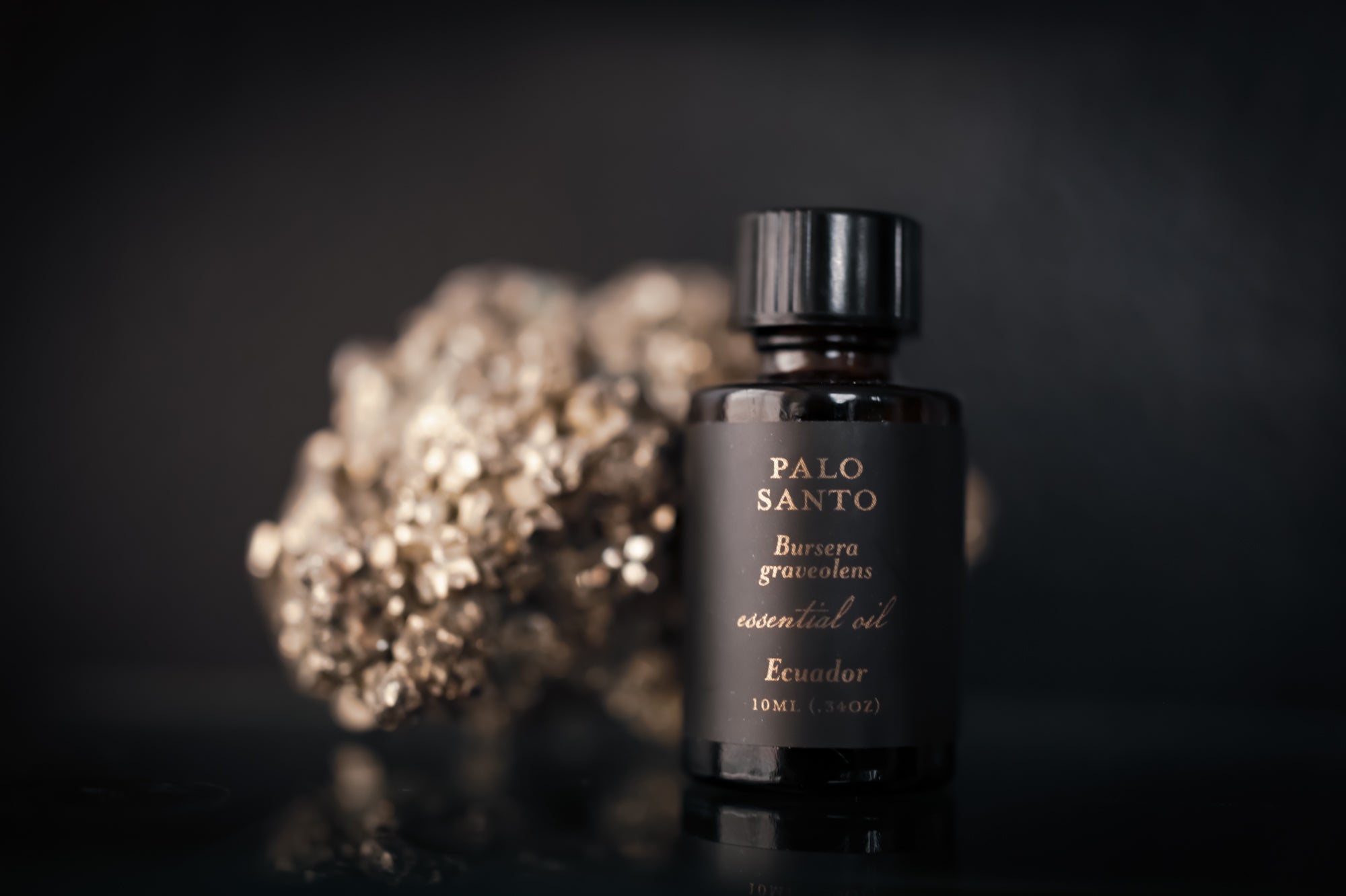Single Essence of Palo Santo