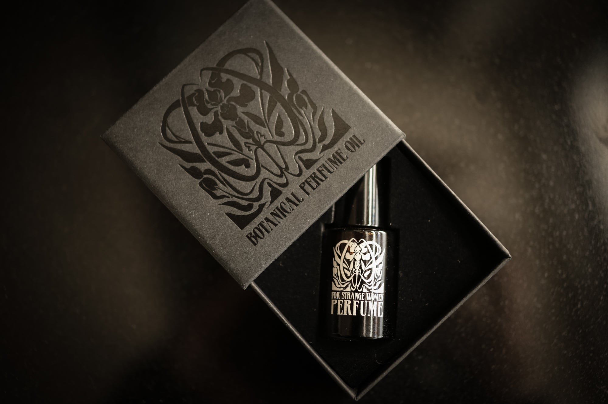 The Recluse - Perfume for the 4.17.26 New Moon