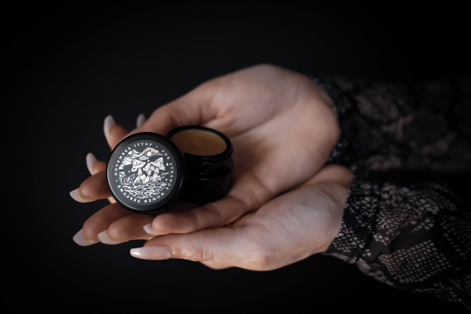 9gsolidperfumejar-067.jpg